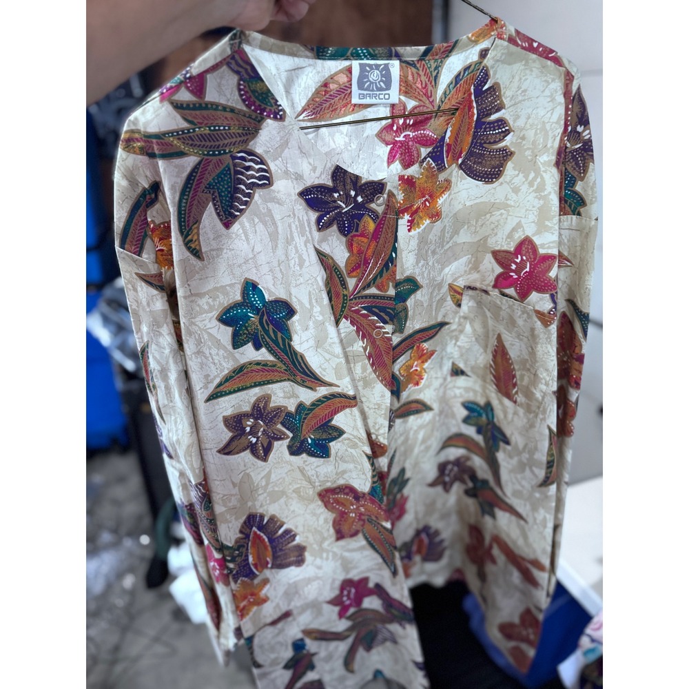 Barco Women Scrub Top V-Neck Tropical Floral Batik Print Tan Purple Medical XL